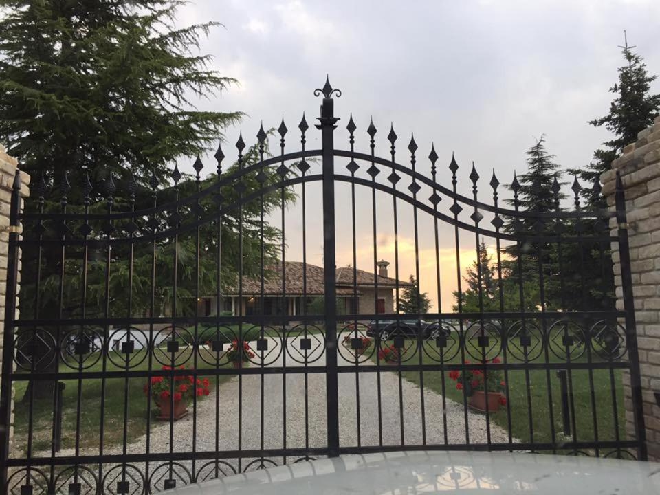 Agriturismo Ca Mignone Урбіно Екстер'єр фото
